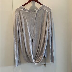 Lululemon Light Gray Top open back with thumb holes